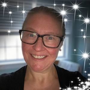 Meet your Posher, Holly